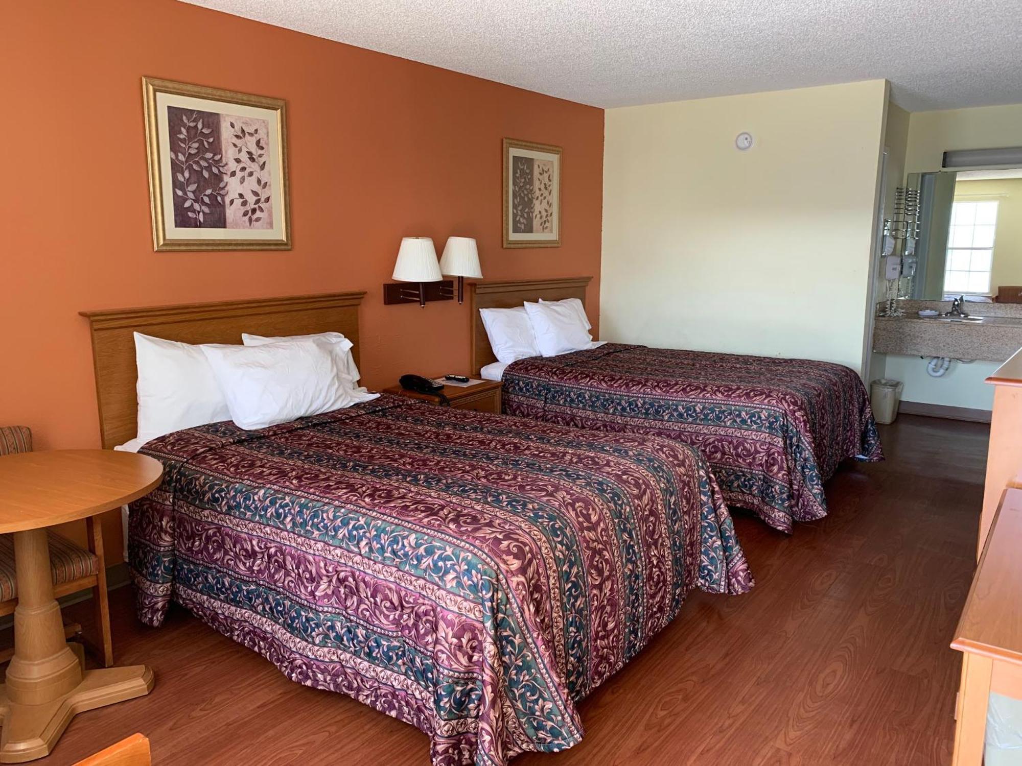 Key West Inn - Chatsworth מראה חיצוני תמונה